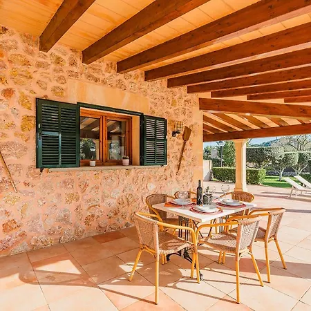 Justo - By Dream Villa